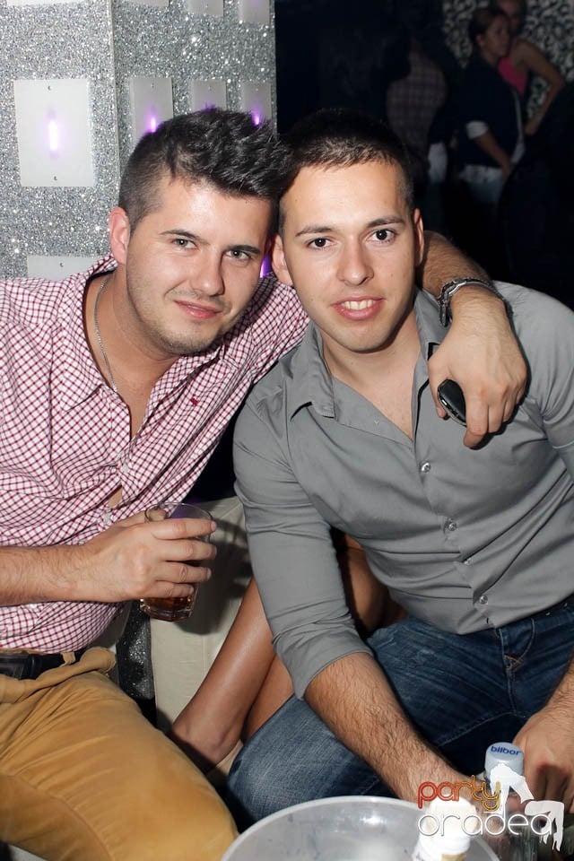 Distracţie în Club Life, 