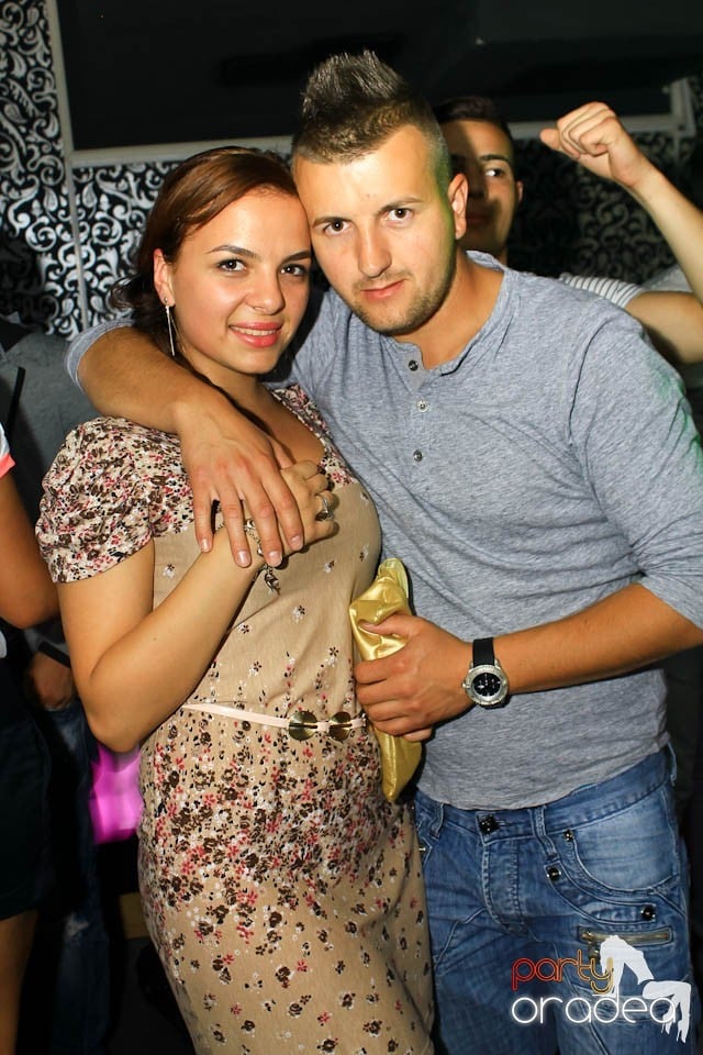 Distracţie în Club Life, 