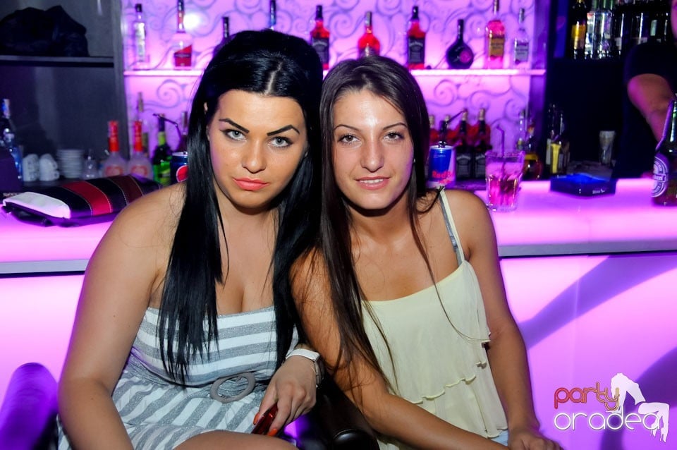 Distracţie în Club Life, 