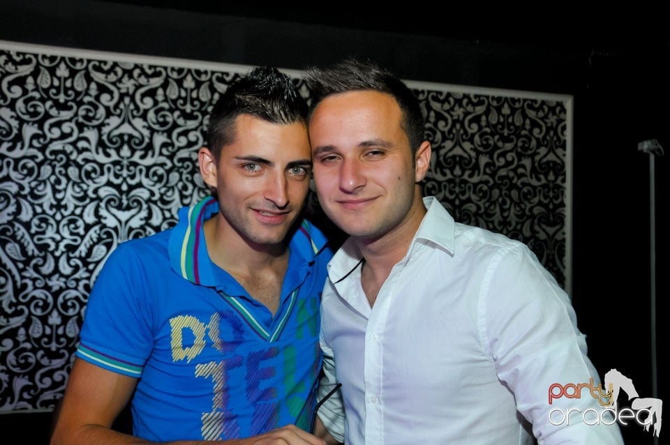 Distracţie în Club Life, 