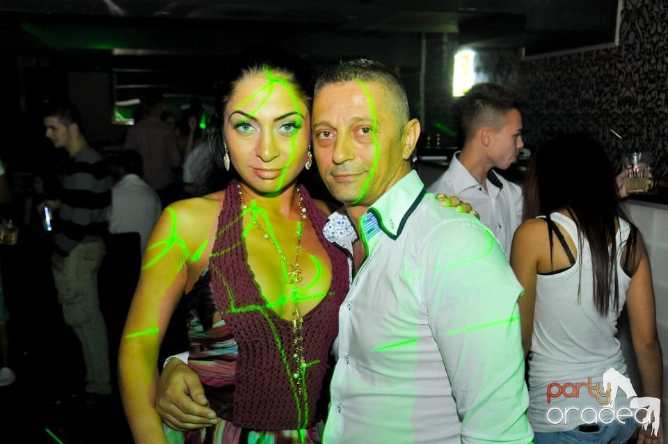 Distracţie în Club Life, 