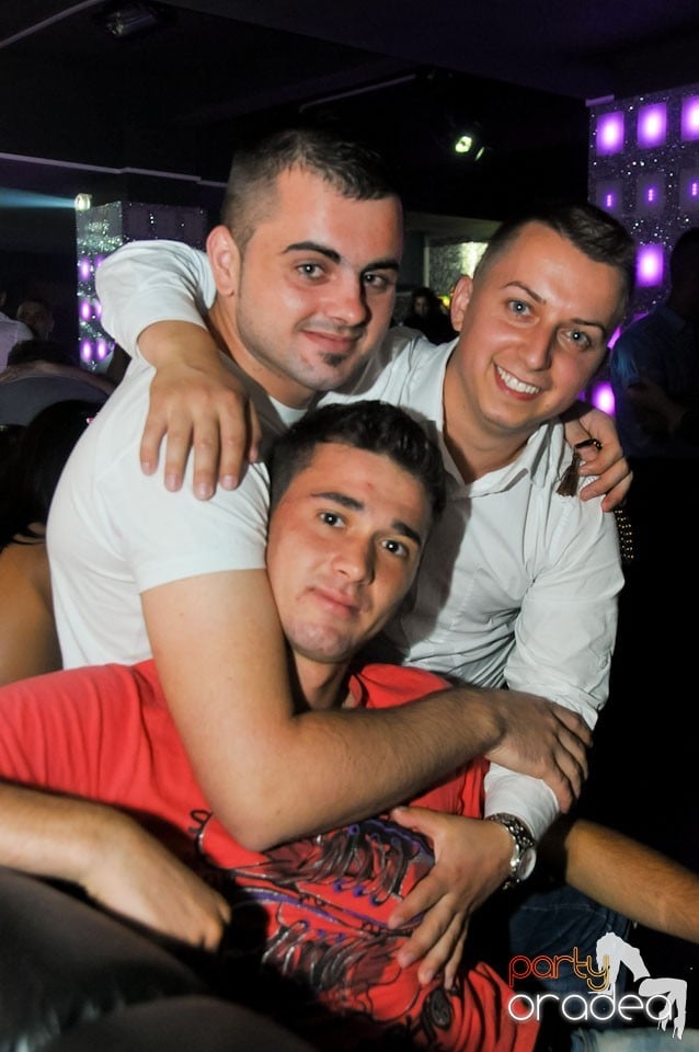 Distracţie în Club Life, 