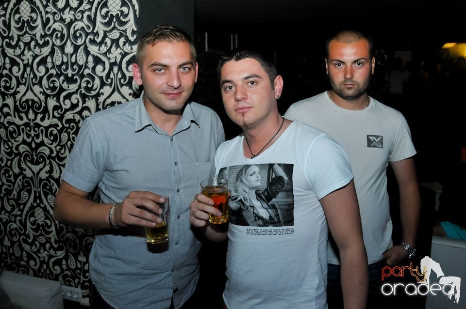 Distracţie în Club Life, 