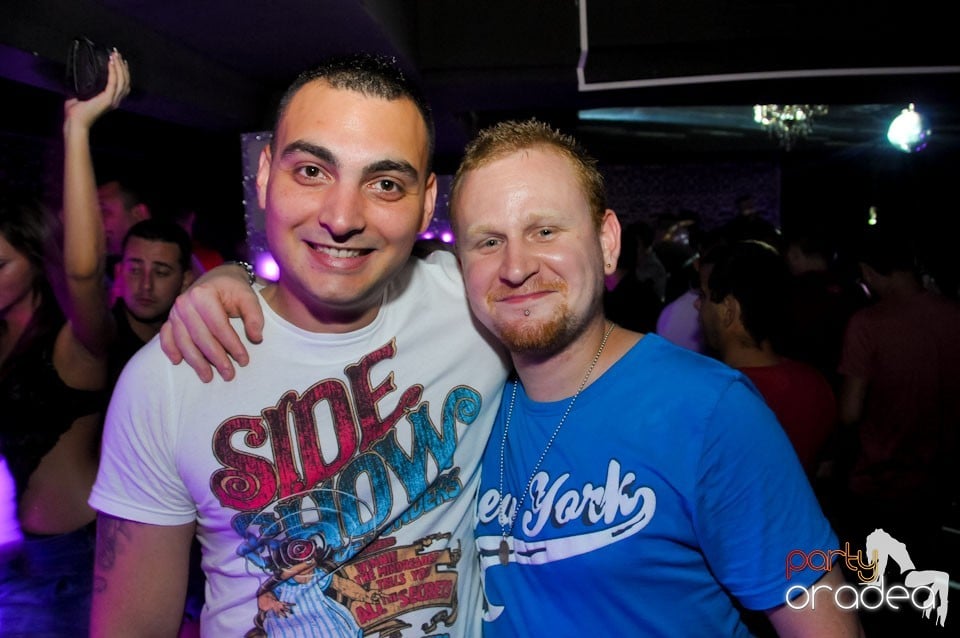 Distracţie în Club Life, 