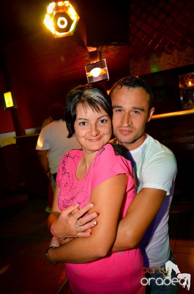 Distracţie în Disco Faház, 