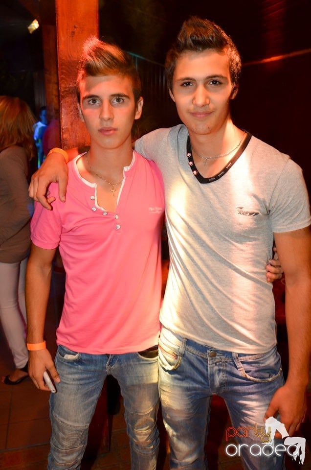 Distracţie în Disco Faház, 