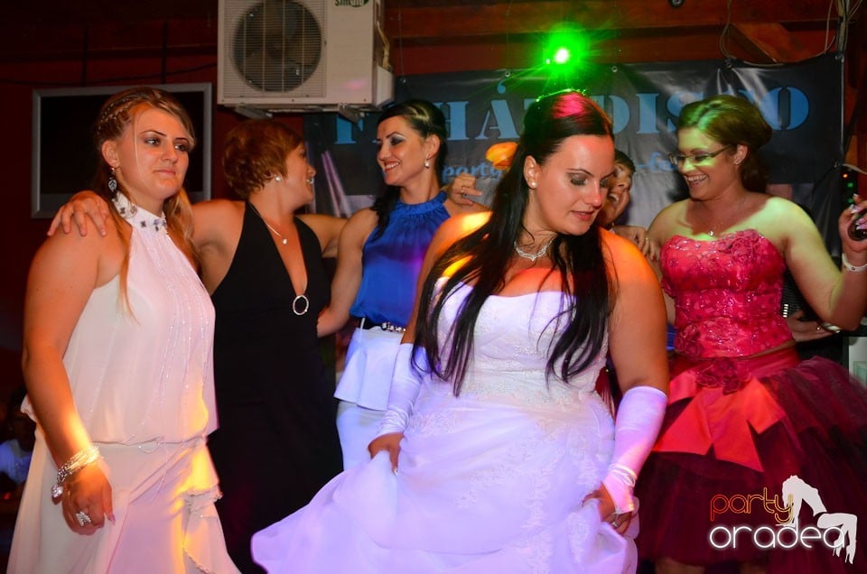 Distracţie în Disco Faház, 