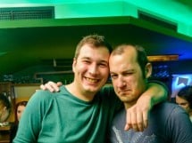 Distracţie în Green Pub