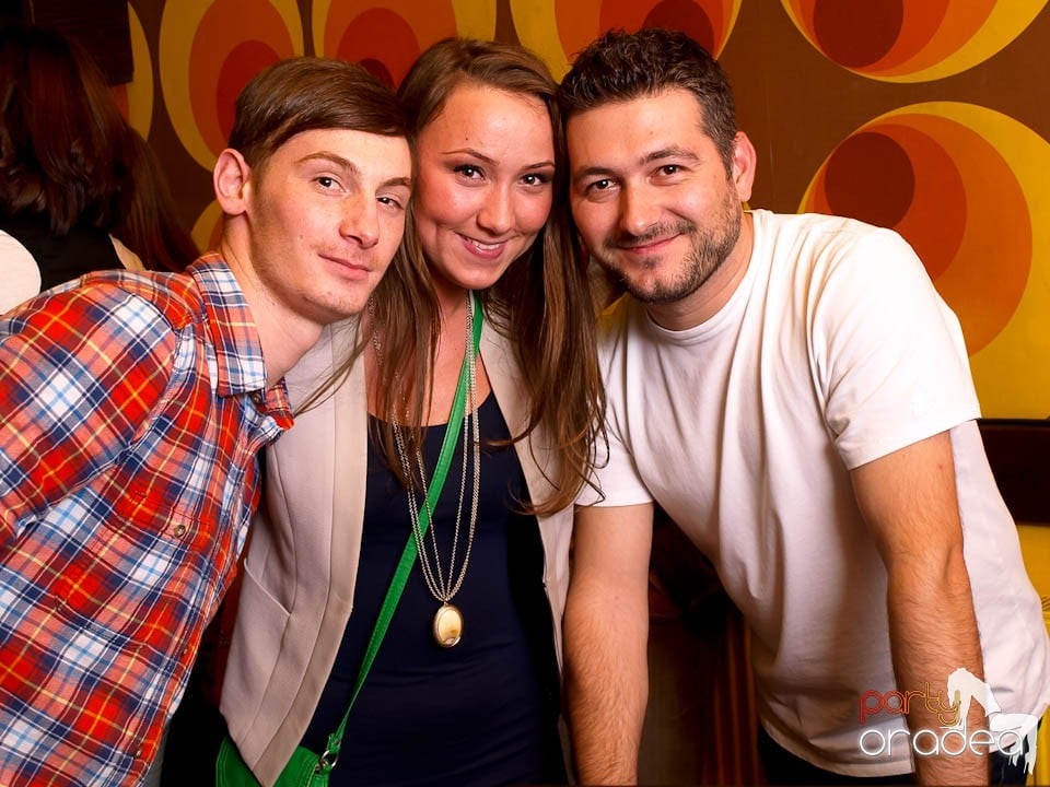 Distracţie în Juice Coffeehouse & Lounge Bar, Juice