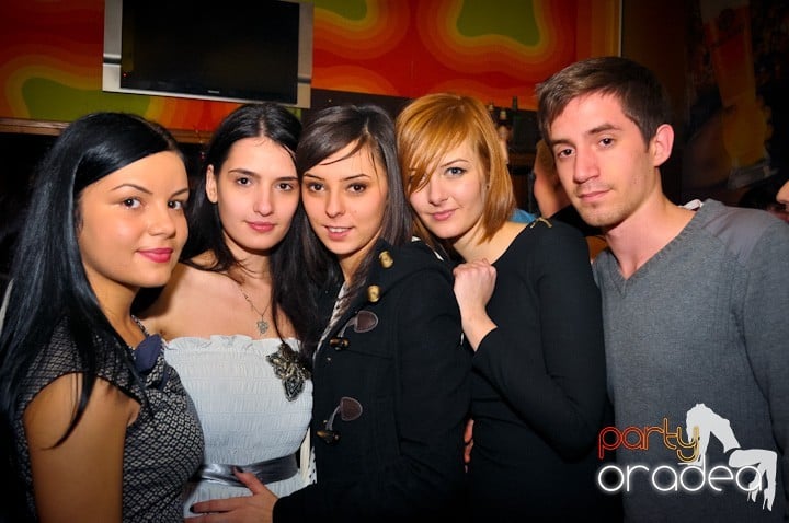 Distracţie în Juice, Juice