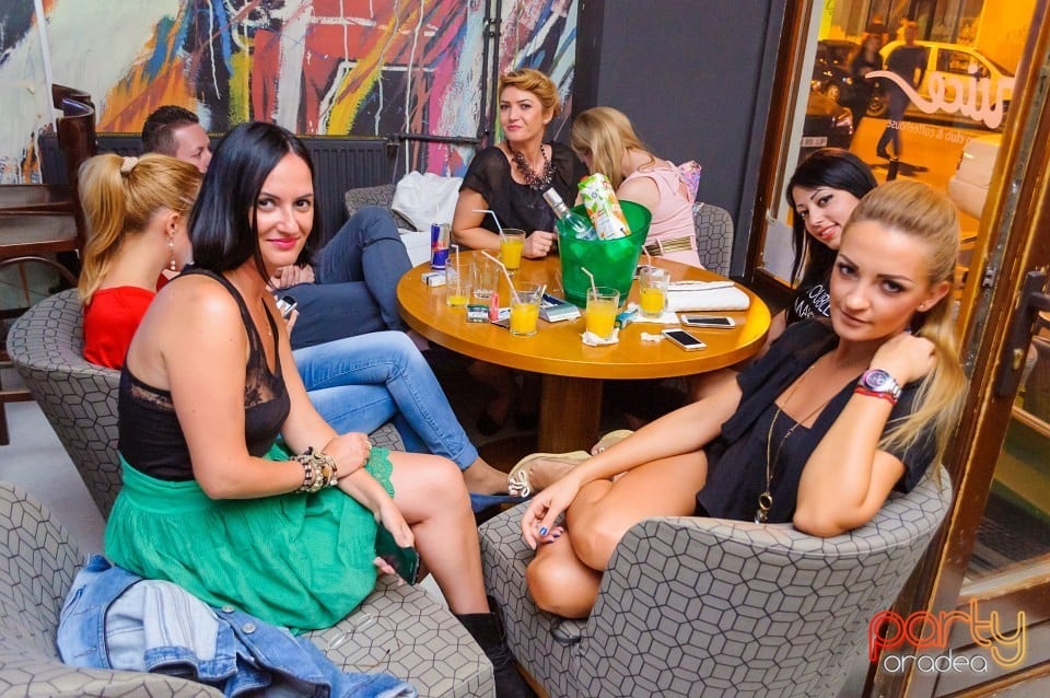 Distracţie în Juice, Juice