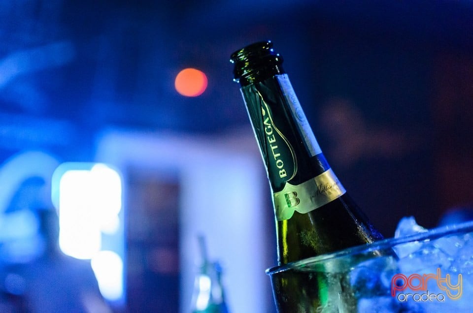 Distracţie în Juice, Juice