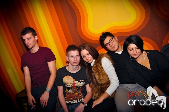 Distracţie în Juice, Juice