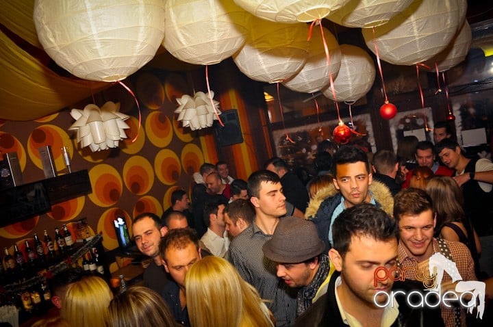 Distracţie în Juice, Juice