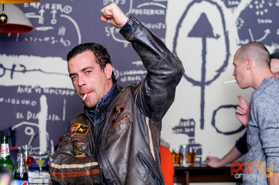 Distracţie în Juice, Juice