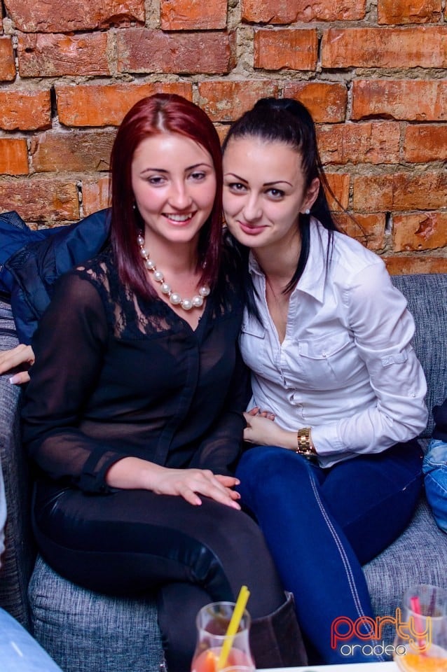 Distracţie în Juice, Juice