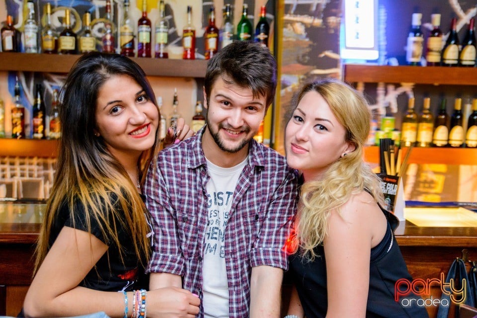 Distracţie în Juice, Juice