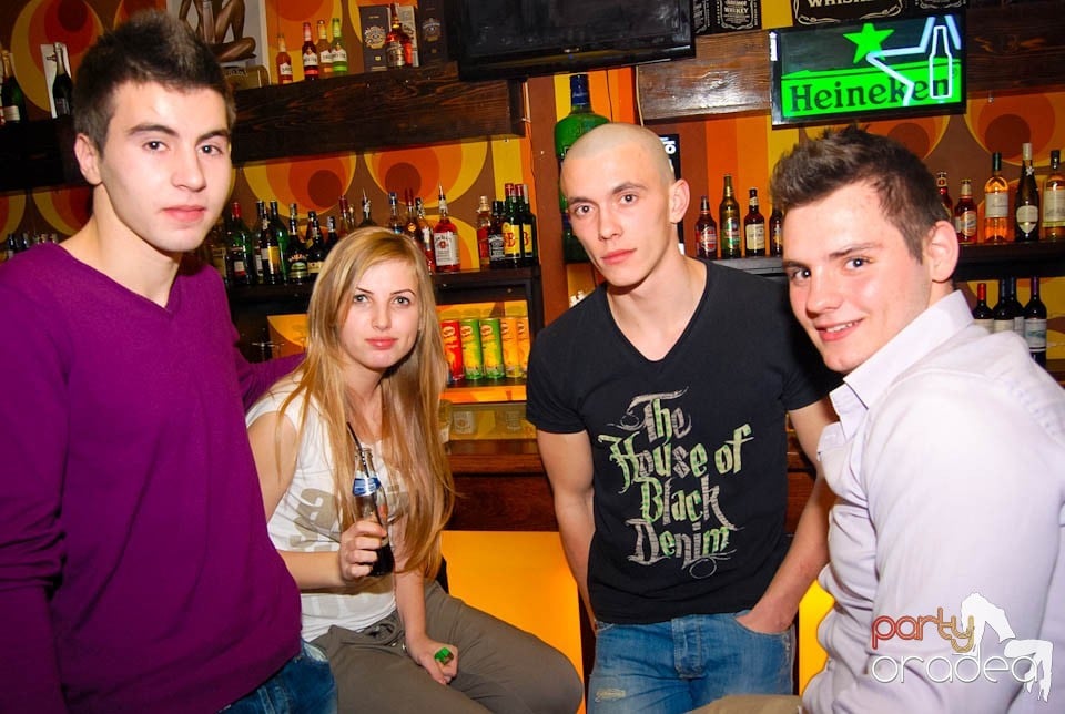 Distracţie în Juice, Juice
