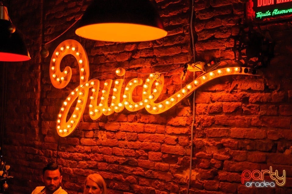 Distracţie în Juice, Juice