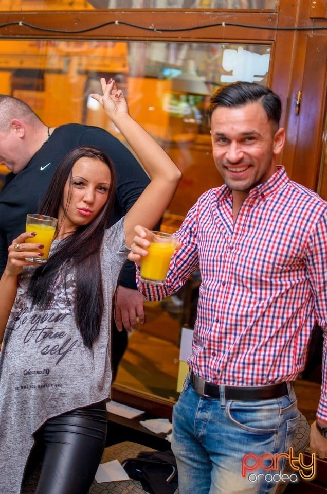 Distracţie în Juice, Juice