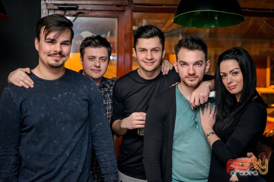 Distracţie în Juice, Juice