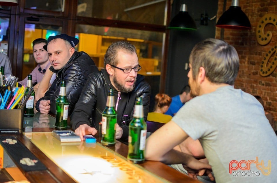 Distracţie în Juice, Juice