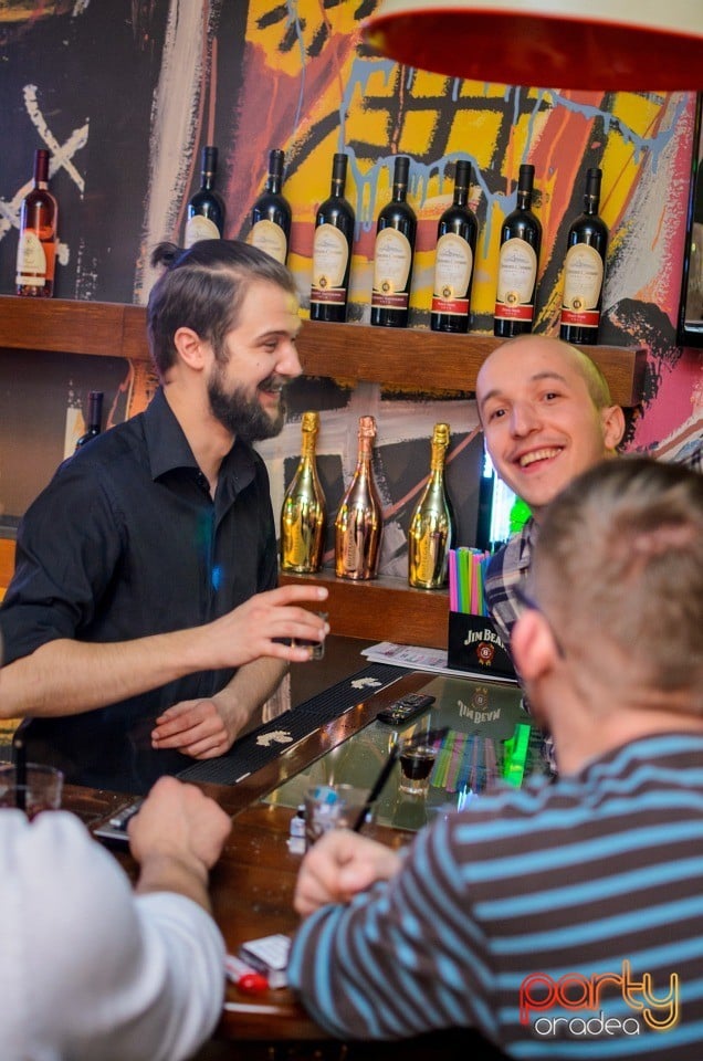 Distracţie în Juice, Juice
