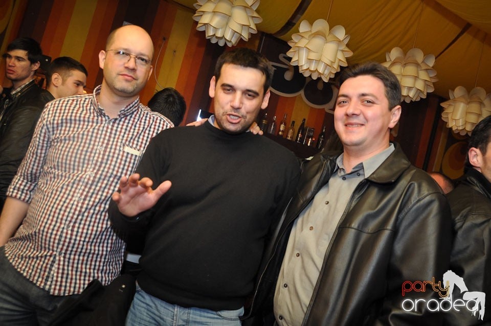 Distracţie în Juice, Juice