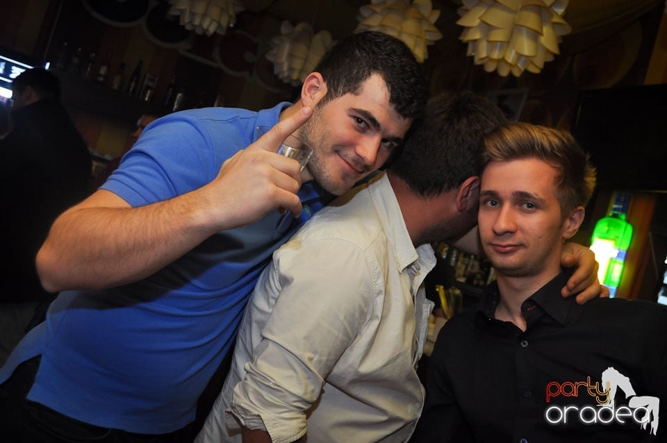 Distracţie în Juice, Juice