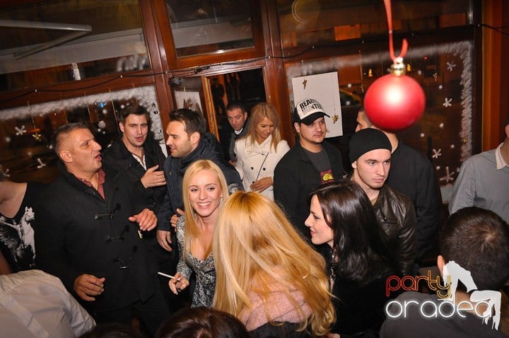 Distracţie în Juice, Juice