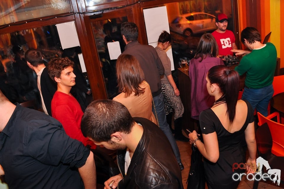 Distracţie în Juice, Juice