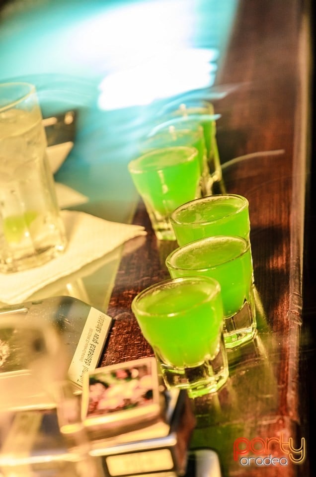 Distracţie în Juice, Juice