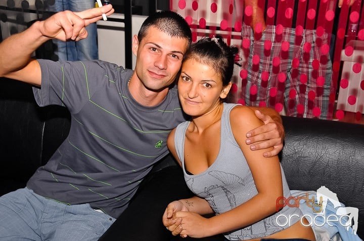 Distracţie în Life Club, 