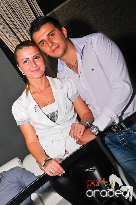 Distracţie în Life Club, 