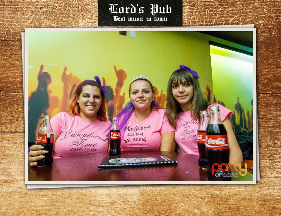 Distracţie în Lord's Pub, Lord's Pub