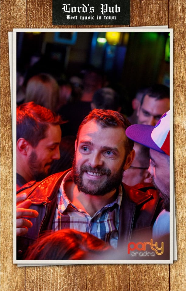 Distracţie în Lord's Pub, Lord's Pub