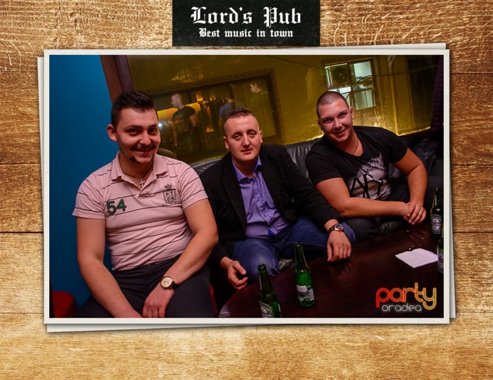 Distracţie în Lord's Pub, Lord's Pub
