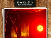 Distracţie în Lord's Pub