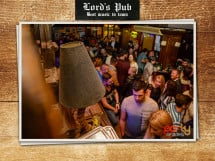 Distracţie în Lord's Pub