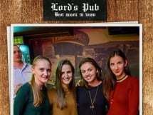 Distracţie în Lord's Pub