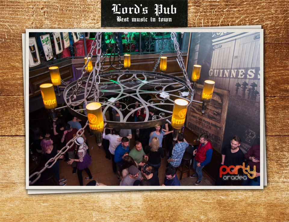 Distracție în Lord's Pub, Lord's Pub