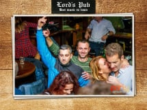 Distracţie în Lord's Pub
