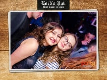 Distracție în Lord's Pub