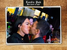 Distracție în Lord's Pub