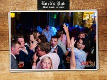 Distracție în Lord's Pub