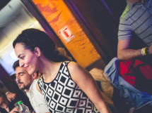 Distracție în Lord's Pub
