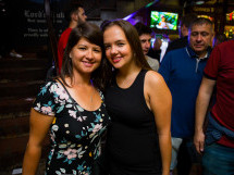 Distracție în Lord's Pub