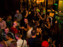 Distracție în Lord's Pub
