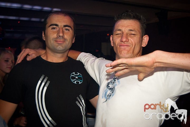 Distracţie în Seven, 