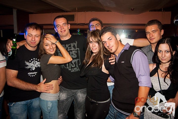 Distracţie în Seven, 